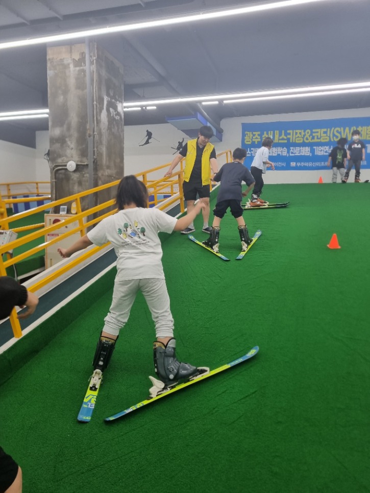 KakaoTalk_20230610_104053425_01.jpg