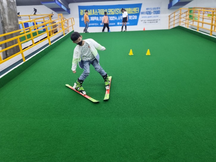 KakaoTalk_20230513_173829448_04.jpg