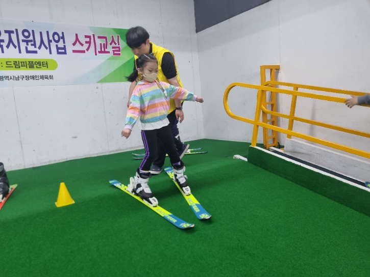 KakaoTalk_20230422_133543480_06.jpg