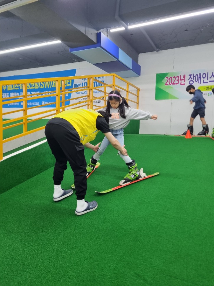 KakaoTalk_20230429_154027444_05.jpg