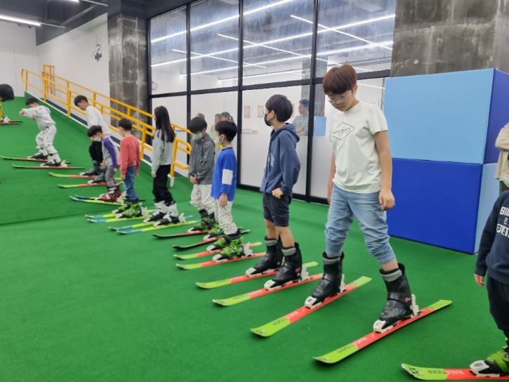 KakaoTalk_20230429_153944909_06.jpg
