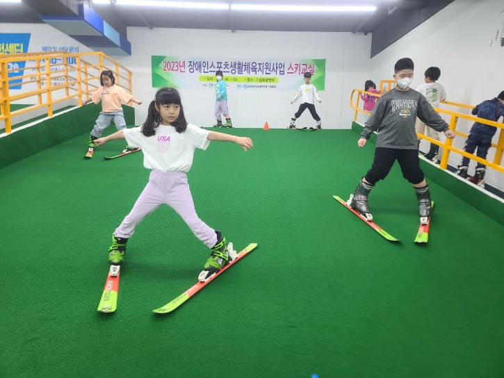 KakaoTalk_20230506_115854139_06.jpg