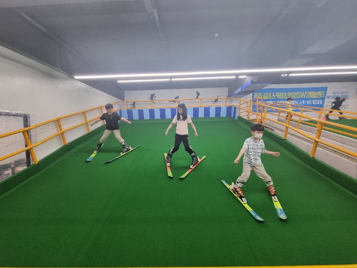 KakaoTalk_20230610_125241099_05.jpg