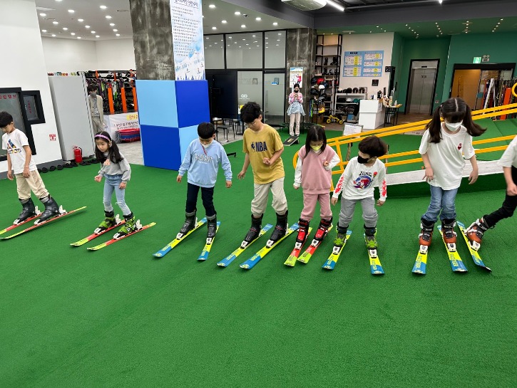 KakaoTalk_20230429_174826520_05.jpg