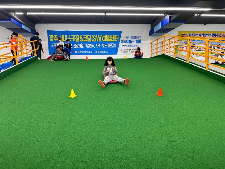 KakaoTalk_20231109_124238205_05.jpg