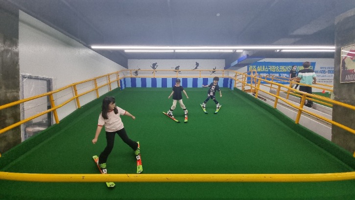 KakaoTalk_20230610_155450532_04.jpg