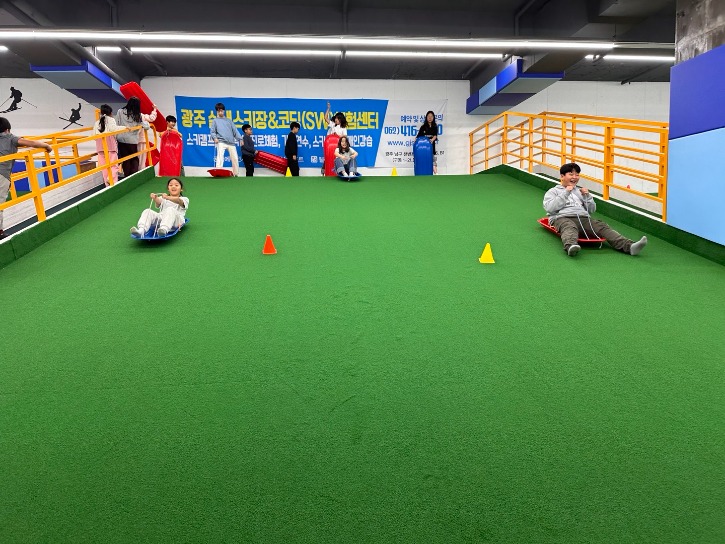 KakaoTalk_20231218_164349375_06.jpg