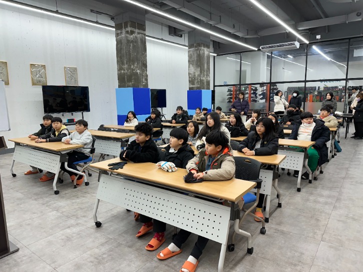 KakaoTalk_20231219_142959139.jpg