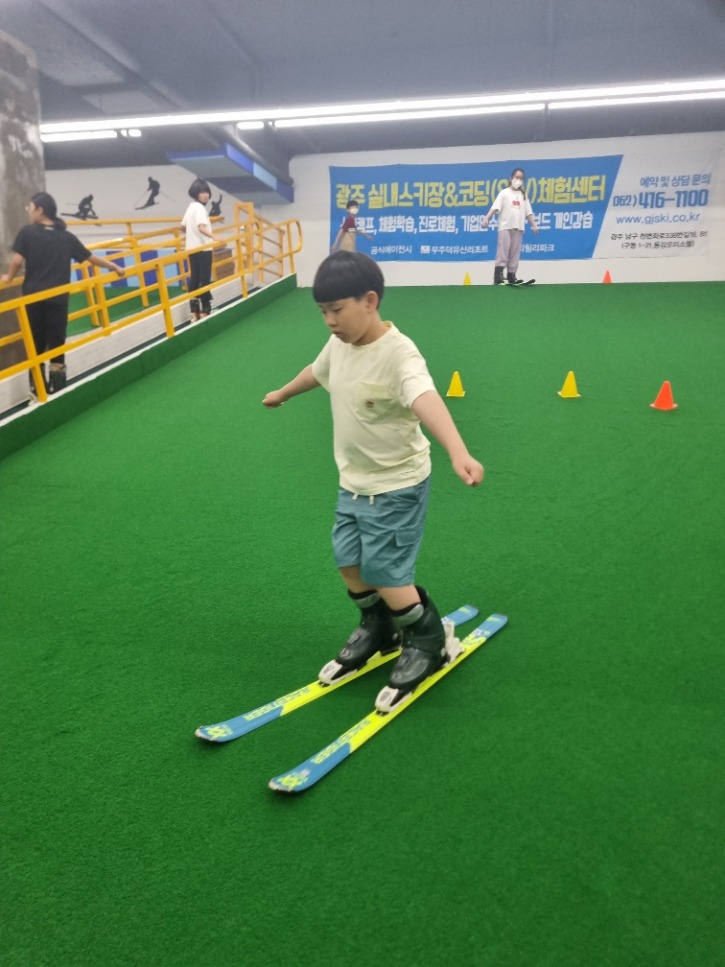 KakaoTalk_20230701_174043465_08.jpg